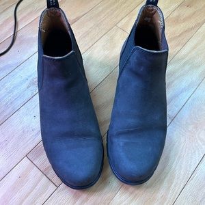 1971 rustic black suede Blundstone ankle boots!